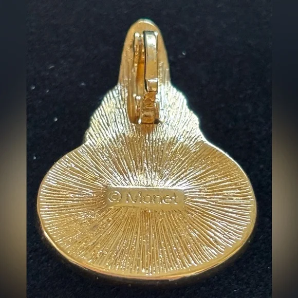 Vintage Monet Faux Pearl Slide - Picture 2 of 6